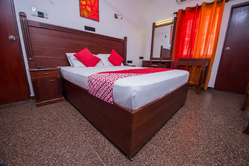 Aca Accommodation Коломбо Екстериор снимка